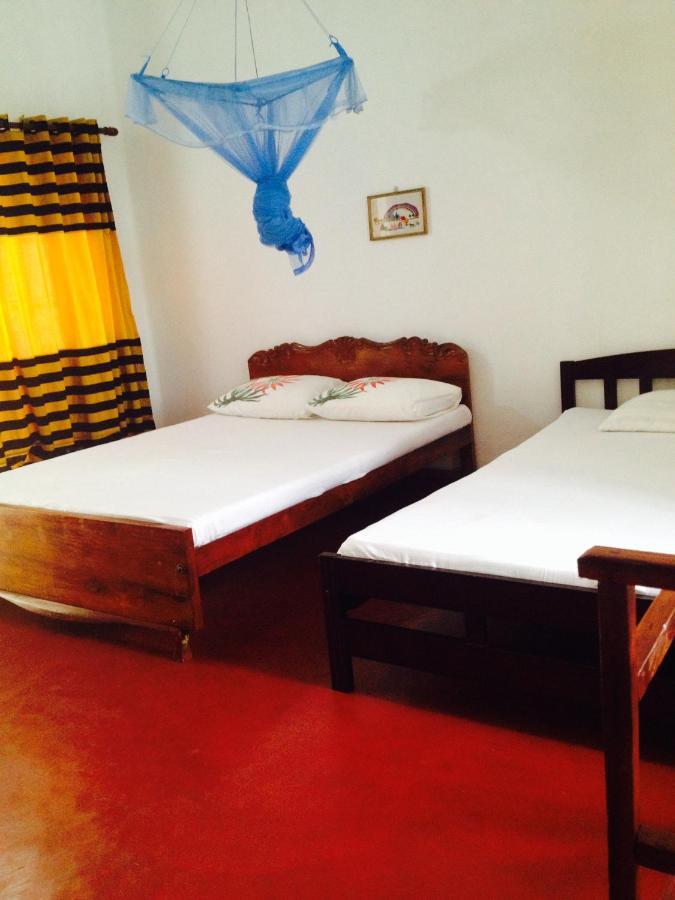 Manik Home Stay Kudapaduwa Buitenkant foto